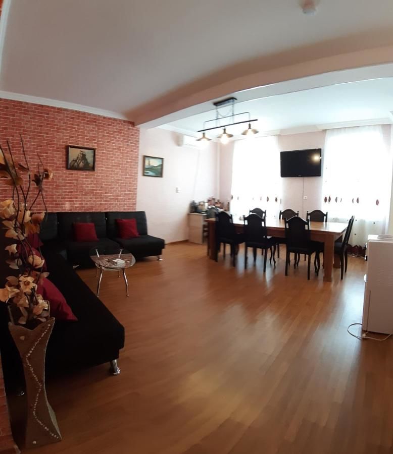 Мини-отель Telavi Host Guesthouse in Telavi, Kakhetia Телави-18